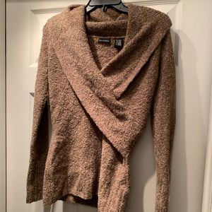 Women’s Sweater - Large